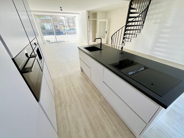 Medium property photo - Bernadottelaan, 2037 GR Haarlem